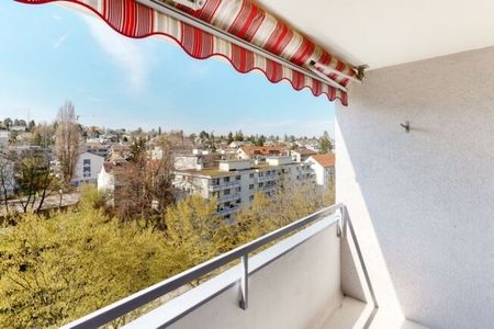 Luminous apartment with beautiful views and the best connections - Photo 2