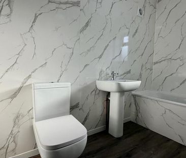 2 bedroom house to rent - Photo 3