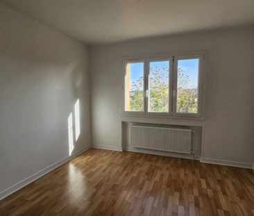 Location Appartement Clermont-Ferrand - Photo 2