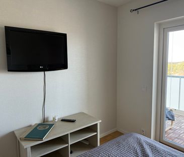 Ekholmsvägen, Skärholmen - Photo 2