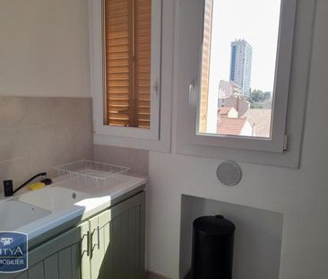 Location Appartement 1 pièce 25m² TOULON 83000 - Photo 4