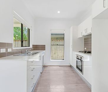 11 Huntingdale Place, Medowie, NSW 2318 - Photo 1