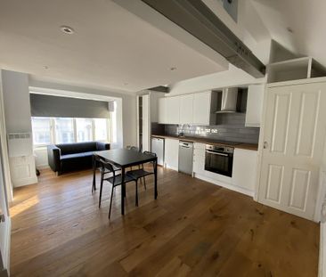 Studio to rent - Photo 2