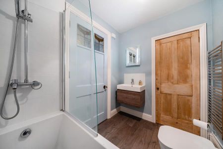 3 bedroom terraced house to rent - Photo 5