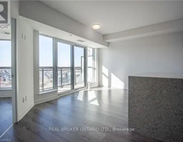 728 - 405 DUNDAS STREET W | 728 - 405 DUNDAS STREET W, Oakville - Photo 1