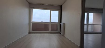 Location Appartement 2 pièces 54m² STE FOY LES LYON 69110 - Photo 4