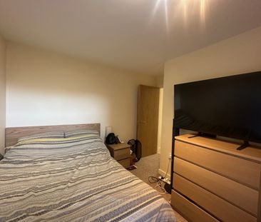 Richmond Road, Roath - Photo 1