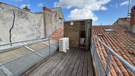 Location Appartement 3 pièces 50m² - Photo 3