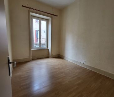Location Appartement 5 pièces 78m² PRIVAS 07000 - Photo 3