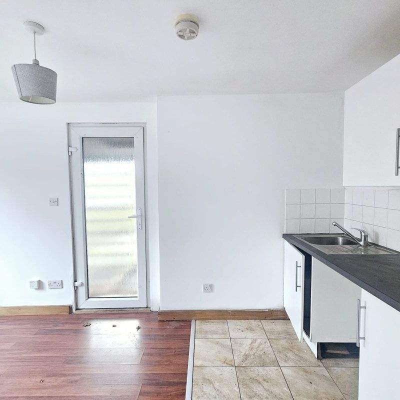 Rayners Gardens, SOUTHAMPTON - Photo 1