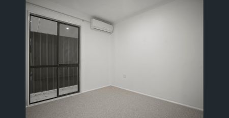 Fresh Family Home - Photo 5