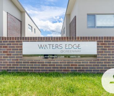 14/10 Ellison Harvie Cl, Greenway ACT 2900 - Townhouse For Rent | D... - Photo 4