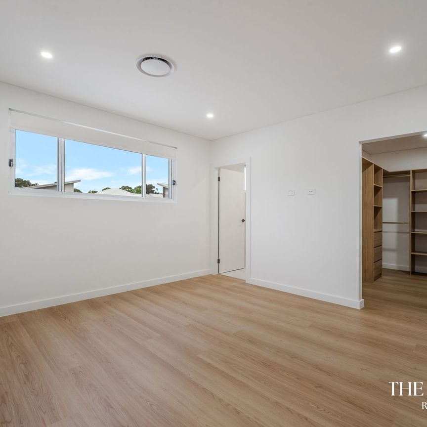 Brand New Luxury Living! - Photo 1