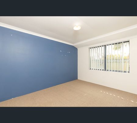 2 Aparri Way, Port Kennedy, WA 6172 - Photo 2