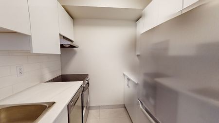 61 McEwen, Woodroffe - Lincoln Heights, Ottawa, ON - Photo 4