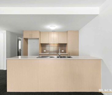 Two Bedroom Apartment Located In The Heart Of Braddon. - Photo 5