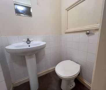 11 St. Marys Court, Shrewsbury - Photo 5
