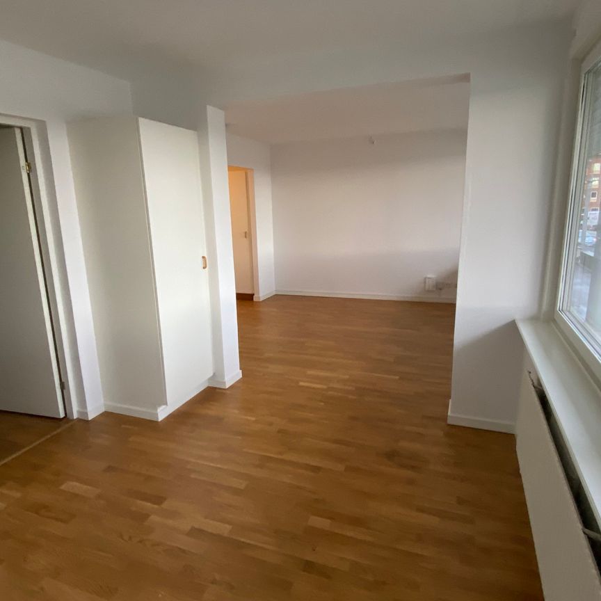 Bäckgatan 14 - Foto 1