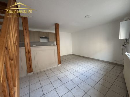 CHARLIEU DUPLEX T2 RUE JEAN JAURES - Photo 2