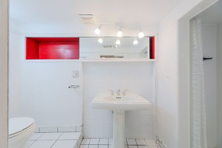 For Lease - 70 Carlaw Avenue Unit# Bsmt, Toronto, Ontario - Photo 3