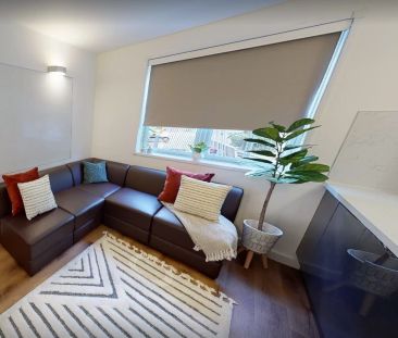 First Floor Five Bed Cluster - Photo 1