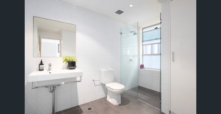 Sophisticated coastal living with sweeping Manly views - Photo 3