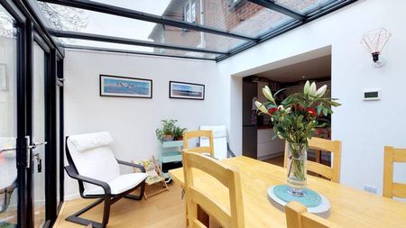 3 bedroom terraced house to rent - Photo 3