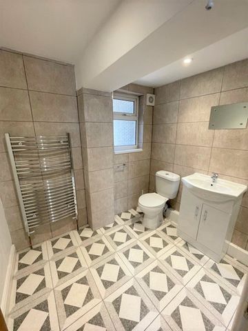 61 Laurel Road, Handsworth Wood, Birmingham, B21 9PB - Photo 5