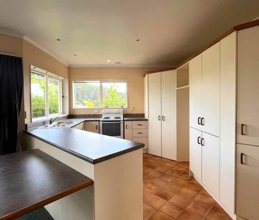 Spacious and Sunny in Kamo - Photo 2