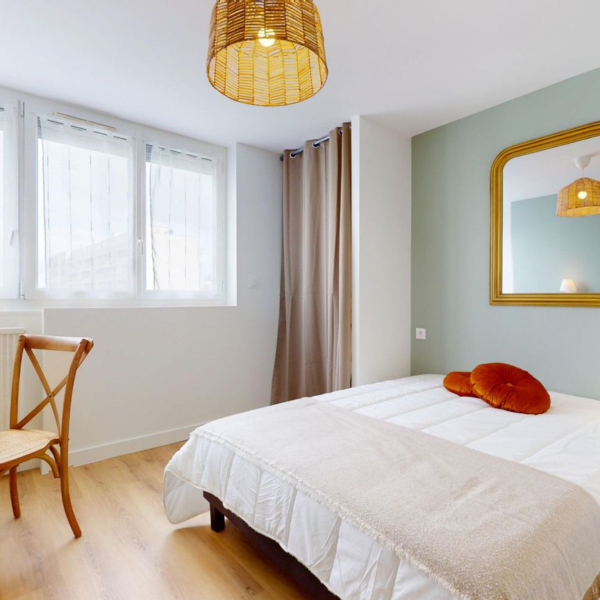 FRAISSINETTE Colocation 5 chambres à Saint Etienne - Photo 1