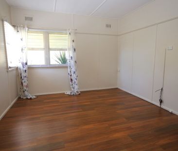 CLOSE TO SCHOOLS & SHOPS! - Photo 6