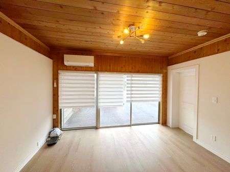 For Lease - 741 Proctor Road Unit# Main, Burlington, Ontario - Photo 3