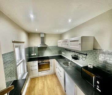 2 bedroom maisonette to rent - Photo 4