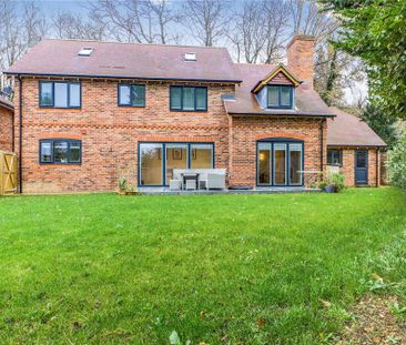 6 bedroom detached house to rent - Photo 3