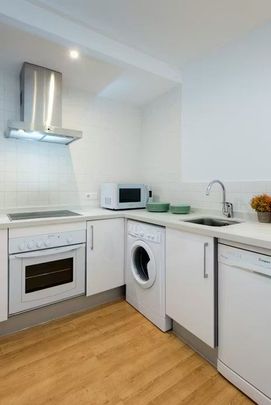 Calle Federico Sánchez Bedoya, Sevilla, Andalusia 41001 - Photo 1