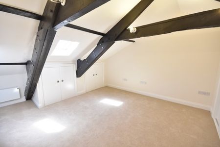 2 Bed - Nun Street, City Centre - Photo 3