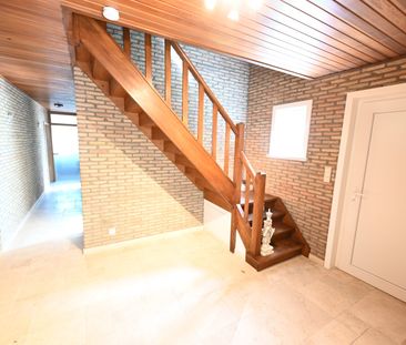 ALLEENSTAANDE & ZEER RUIME (246m²) villa - Photo 2