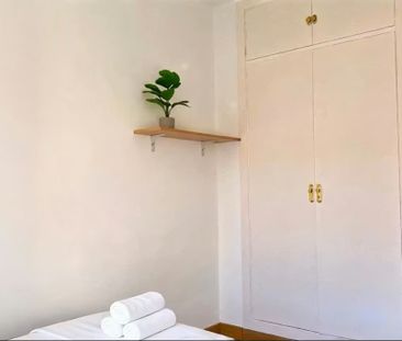 Calle del Pintor Murillo, Alcobendas, Community of Madrid 28100 - Photo 4