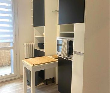 1 pièce - Meublé - 13 m² - 4ème étage - Colocation non autorisée - Photo 4