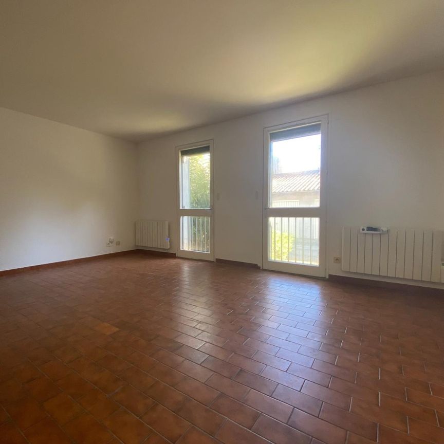 « VILLENEUVE-LES-AVIGNON - APPARTEMENT T2 55.04M² » - Photo 1