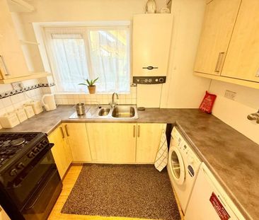 1 bedroom Flat To Let - Photo 6