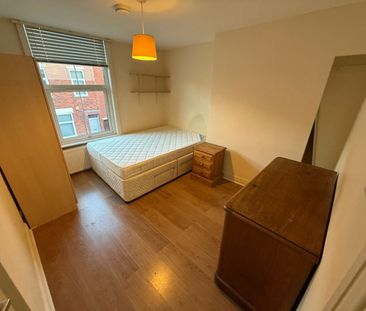 Elmsley Street, Preston - Photo 5