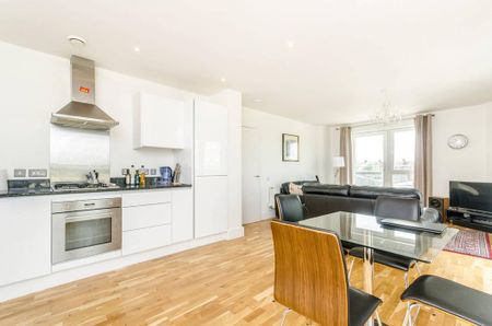 3 bedroom penthouse to rent - Photo 5