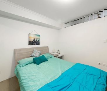 AXIS TARINGA: Fantastic One Bedder - Unfurnished - Photo 5