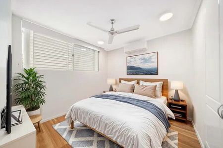 Scarborough - Photo 3