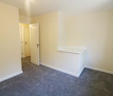 2 bedroom terraced house to rent - Photo 6