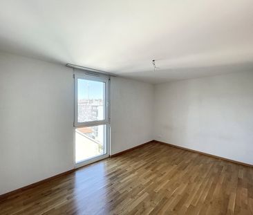 Superbe 2.5 sur Pérolles, moderne et spacieux ! - Photo 2