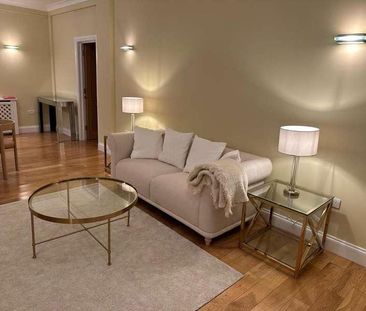 Grove End Road, London, NW8 - Photo 1