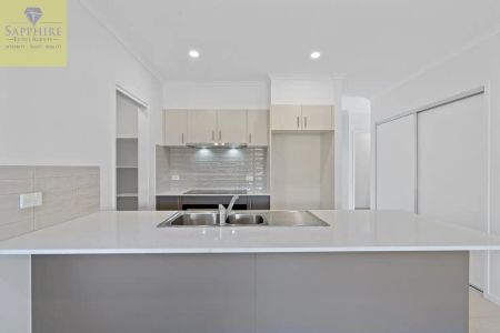 “Comfort, Space & Location – This Home Has It All!” - Photo 3