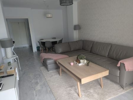 Alquiler Apartamento en Nueva Andalucía, Marbella - Photo 2